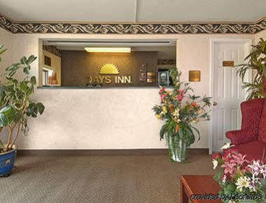 Days Inn By Wyndham Martin Extérieur photo